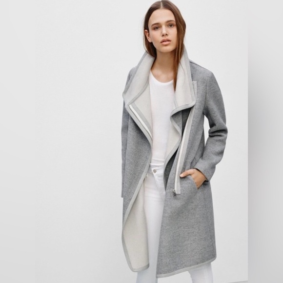 Aritzia Babaton Atelier Cormac Coat 96% Wool Tan Colour Size Extra Small - Picture 4 of 16